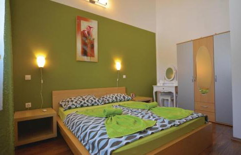 Gorgeous Home In Kanfanar With Wifi - Photo 48