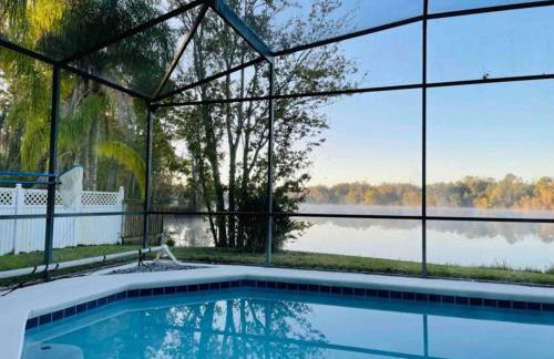 Beautiful Lake View Pool House Brand new Hot Tub - Foto 53