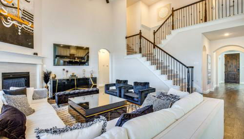 Game Room and Home Theater Retreat Near Omni PGA! - Foto 1