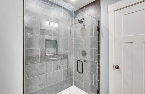 Peaceful Retreat with Hot Tub Near Lake Barkley! - Foto 15