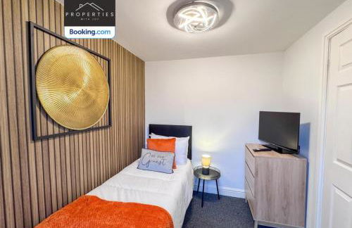 Centrally Located House By Properties With Joy Short Lets and Serviced Accommodation Ashton Ideal for Monthly Stay - Foto 22