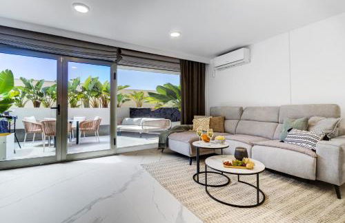 SEA VIEW I POOL I PRIVATE GARAGE I WI-FI I WINE l COFFEE - Foto 13