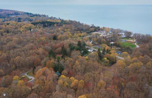 Lakeside Cottage - Right across of Westside County Park with lake access - Foto 16