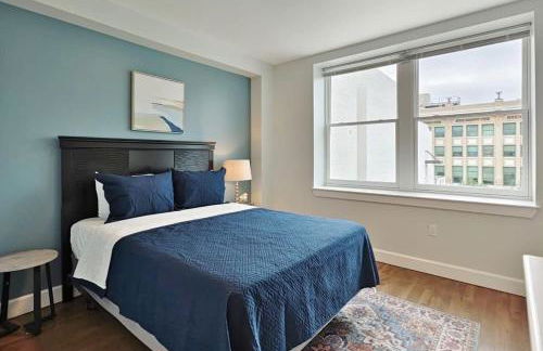 Fun Cozy Apts - 1 25 Mile Walk to TIAA Bnk Fld - Foto 8