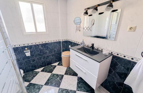 Piso encantador en Carlos Haya - Foto 10