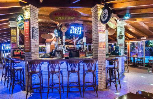 Yiannis Manos Hotel Resort - Foto 56