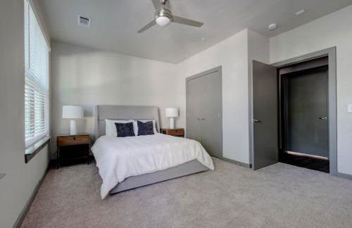 Landing Incredible 2BD Clubhouse Pool - Foto 13