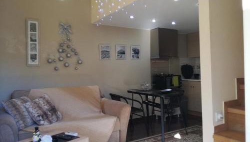 Agapi's Two Levels Studio - Photo 2