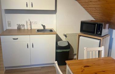 Gemütliches Zimmer im Grünen - Foto 8