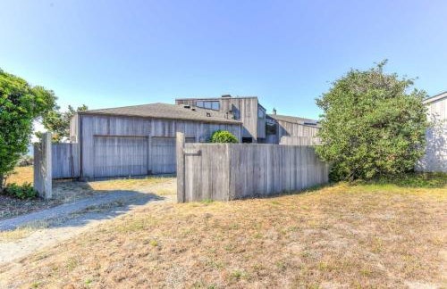 Ocean Views - Near Bluff Coast Trail - Hot Tub - Foto 64