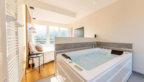 Le Beauregard - Jacuzzi - Garage - Foto 2