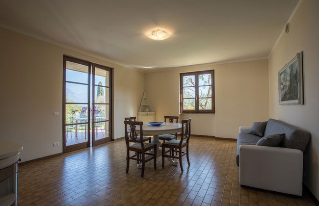 Spacious Villa Over two Floors, Amazing View and Private Garden for 9 Guests - Photo 10