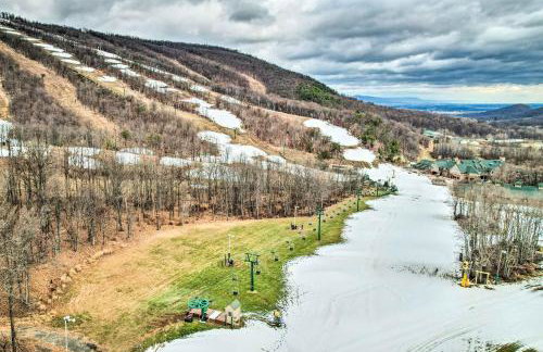 Hike, Bike and Swim Mountain Escape with Deck - Foto 30