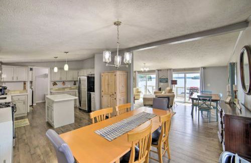 Waterfront Michigan Center Home w/ Boat Dock! - Foto 9