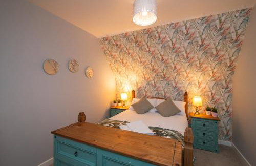 Large 4BDR House By Hyped Properties Short Term Rental Agency With Free Parking & Long Stays Shirebrook - Foto 7