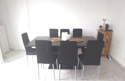 Appartement familiale face à un square arboré - Foto 13