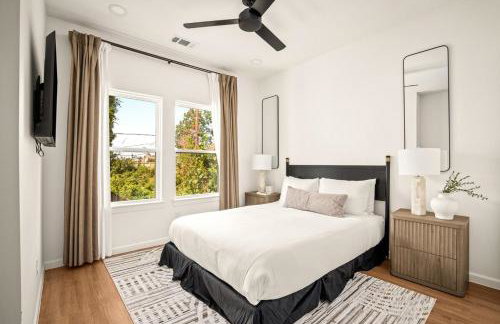 Resort-Style 3BR Ensuites, Slps7, Pool&, Gated, BBQ - Photo 24