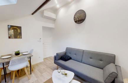 Résidence Calme au Bord de Seine à Melun avec Jardin Terrasses et vue sur la Seine - Foto 2