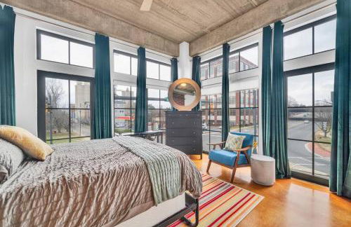 Charming 1BR Condo - Full Kitchen - Uptown Living - Foto 20