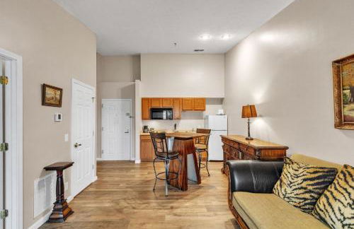 Grand Wood Suites - 3rd Floor Front Side Penthouse Suite 303 - Foto 8