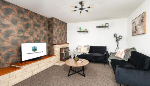 Long Stays-Sleeps 9-Parking-By FabAccommodation - Foto 3