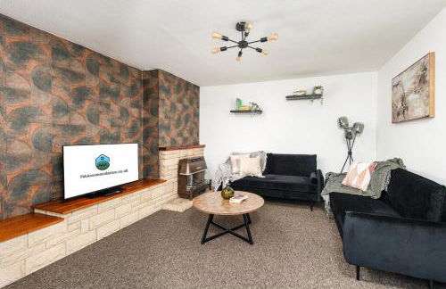 Long Stays-Sleeps 9-Parking-By FabAccommodation - Foto 3