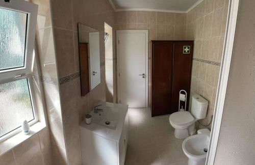 Friends Place - Photo 8