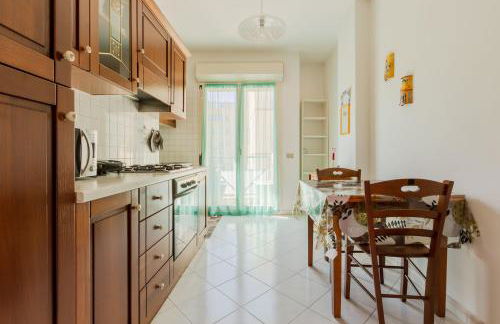 GuestHost - Alma Karalis - Foto 2