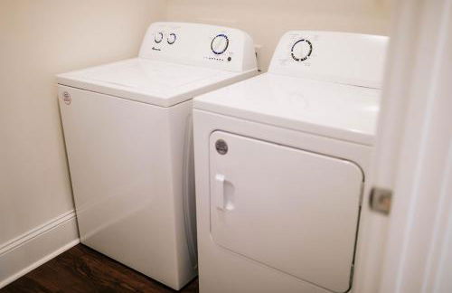 Bright Artist's Cottage-Mins to Downtown, Campus - Foto 40