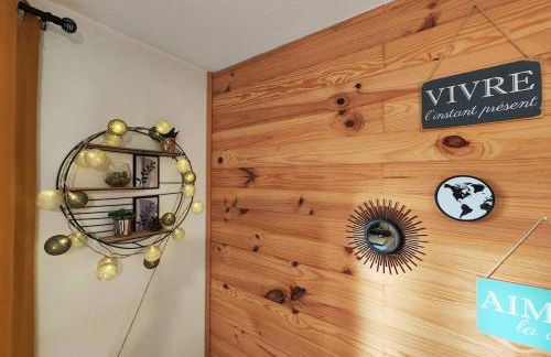 Appartement Lélex - 4 personnes - pied des pistes - vue montagne - Foto 8