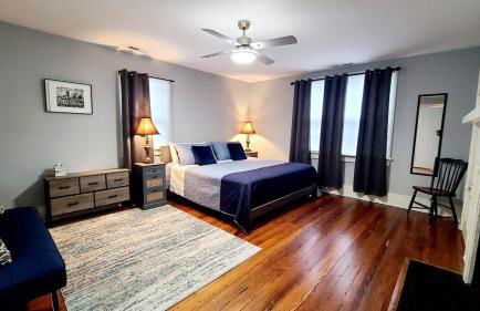 1860 House In the Heart of Downtown - Foto 7