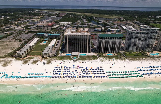 The Oyster by Brightwild Beachfront Condo - Foto 17