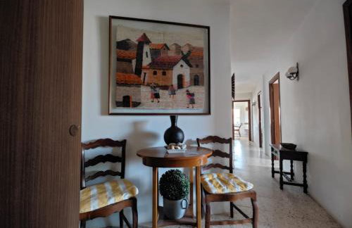 SPACIOUS FLAT WITH SEA VIEWS, FOR 8 PEOPLE WITH 3 BEDROOMS, 2 BATHROOMS and NEXT TO THE BEACH!! - Foto 11