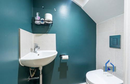 Central Manchester Duplex - Balcony - Roof Terrace - Parking - Foto 7