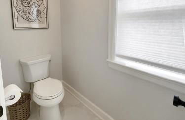 New Construction Modern Luxury Retreat w 6 Beds - Foto 50