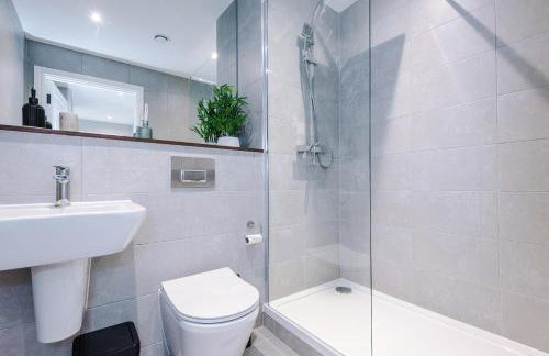 Bright Leeds City Centre 2-Bed Apt, Super-fast Wifi - Foto 16