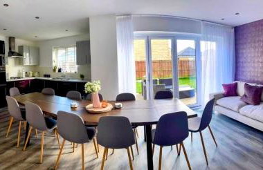 Elysian Escape, modern 5 bedroom house - Photo 41