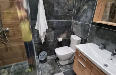 E&D Apartments - Photo 35