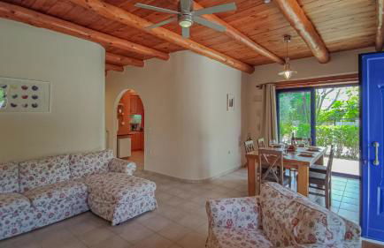 Lemon Tree Villa with Private Pool and Starlink Internet - Foto 24