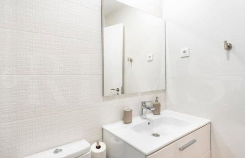 Modern apartment with patio & parking REMS - Foto 14