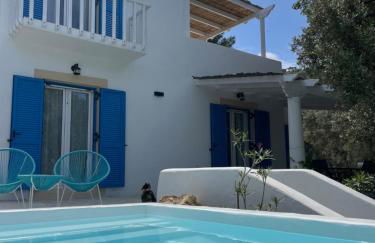 The Velanidies - Οι Βελανιδιές - Foto 3