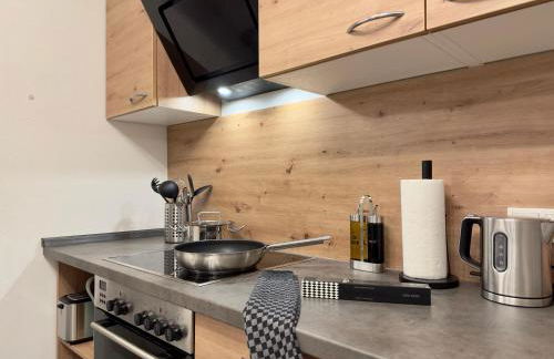 KUELhome - Moderne Wohnung mit Küche & Parkplatz Ausblick auf den bayerischen Wald - Foto 12