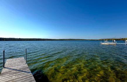 Summerside Cape on Crooked Lake ---Waterfront-Sunsets-Sleeps 12 - Foto 51