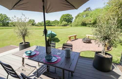 The Tractor Shed - Photo 3