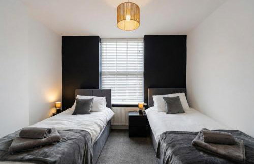 Oakworth stay with free parking - Foto 17