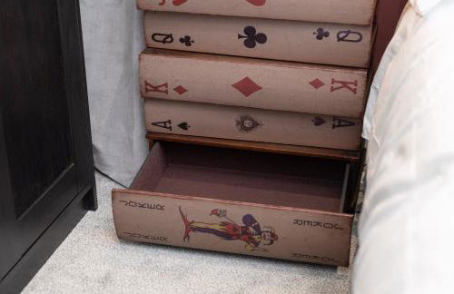 House Of Cards - Photo 31