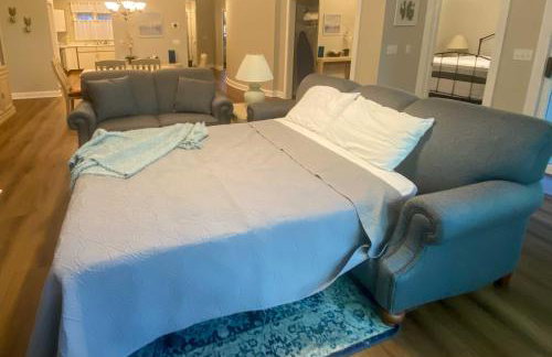 Condo on Lake Keowee with Resort Amenities and Pool! - Foto 9