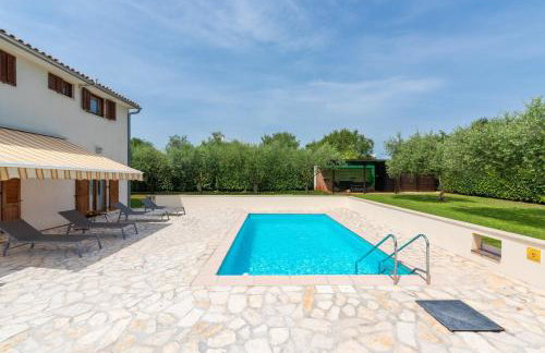 Holiday House Iris with Private Pool - Foto 3