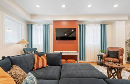 Luxe Retreat! Bar|Rooftop DT Views|Hot Tub|Arcade - Foto 25