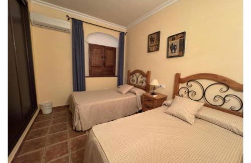 Turismo rural Valsequillo - Photo 15